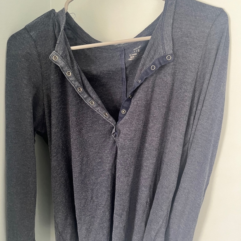 Blue aerie pullover Henley top
